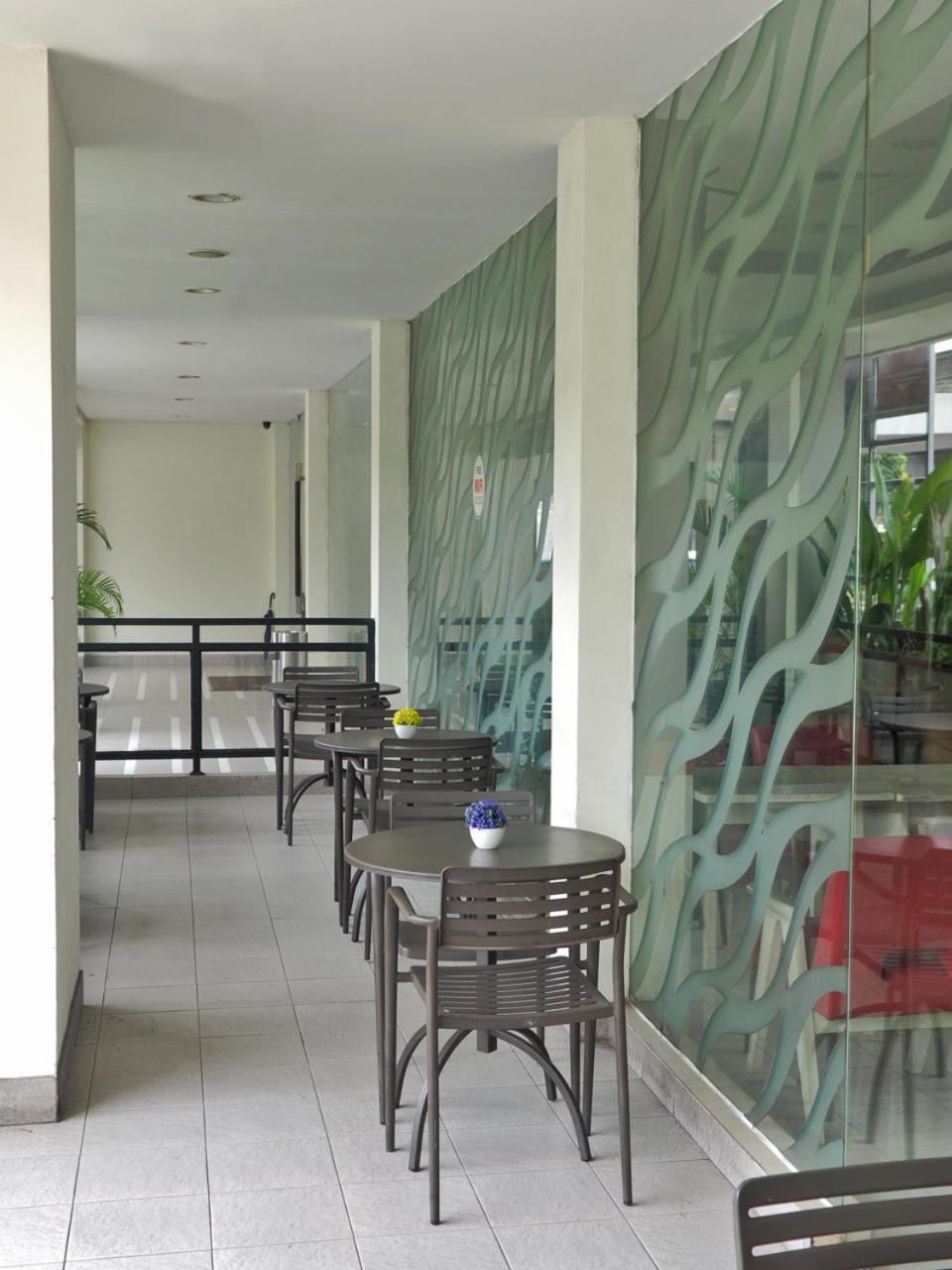 D'Primahotel Itc Mangga Dua Jakarta Eksteriør billede